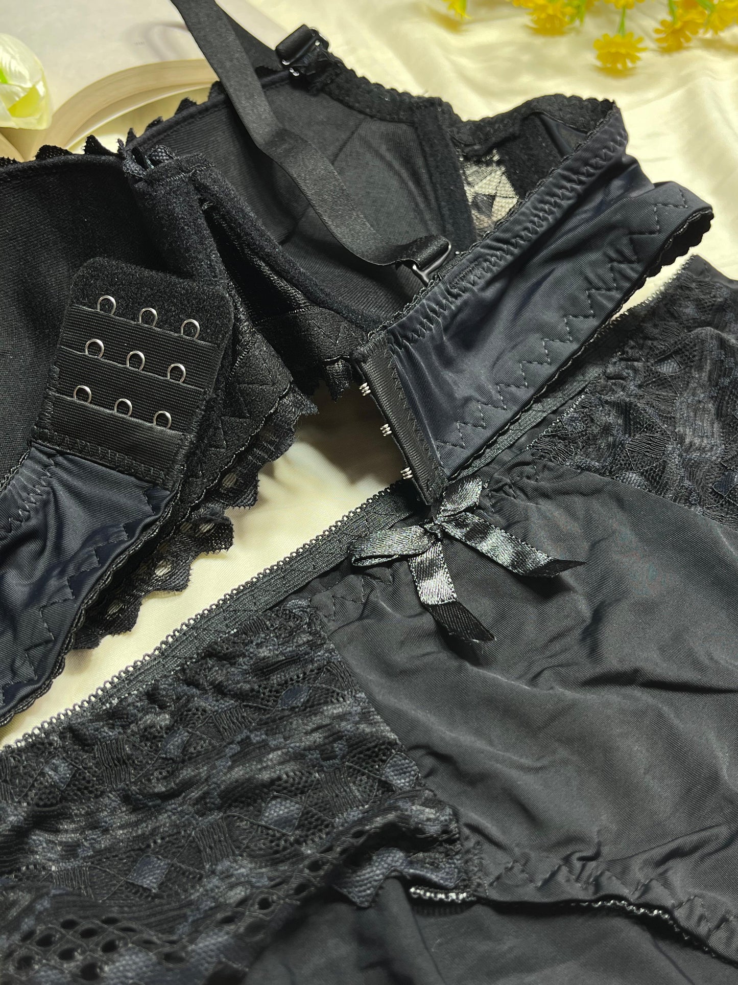 Romantic Deep Black Lace Bra & Panties Set